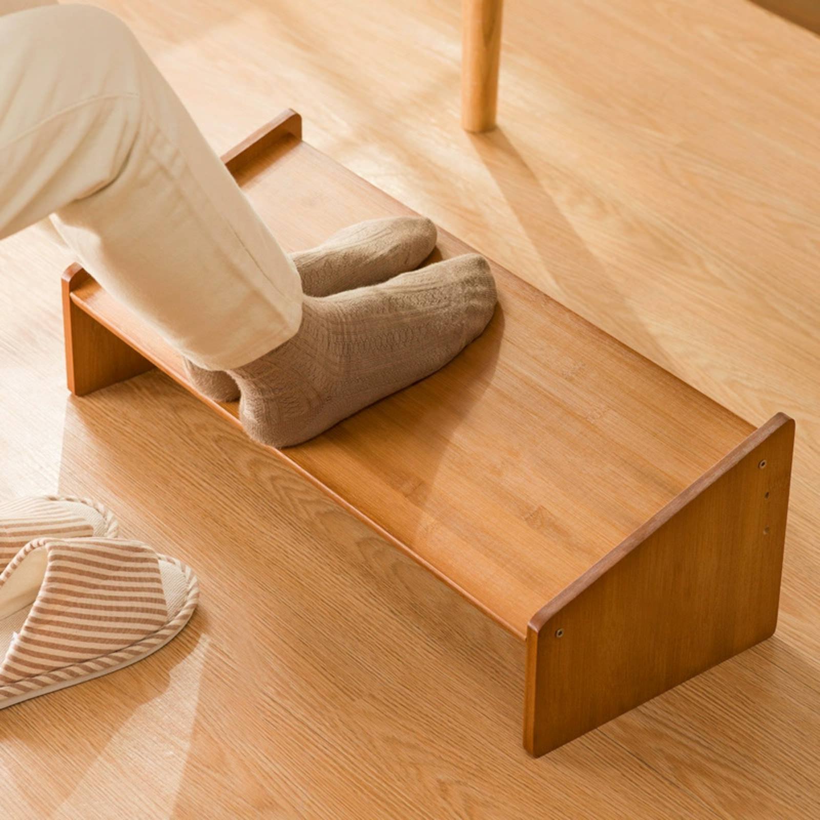 Podnóżek pod biurko z szeroką  – Office Furniture recenzja i cena